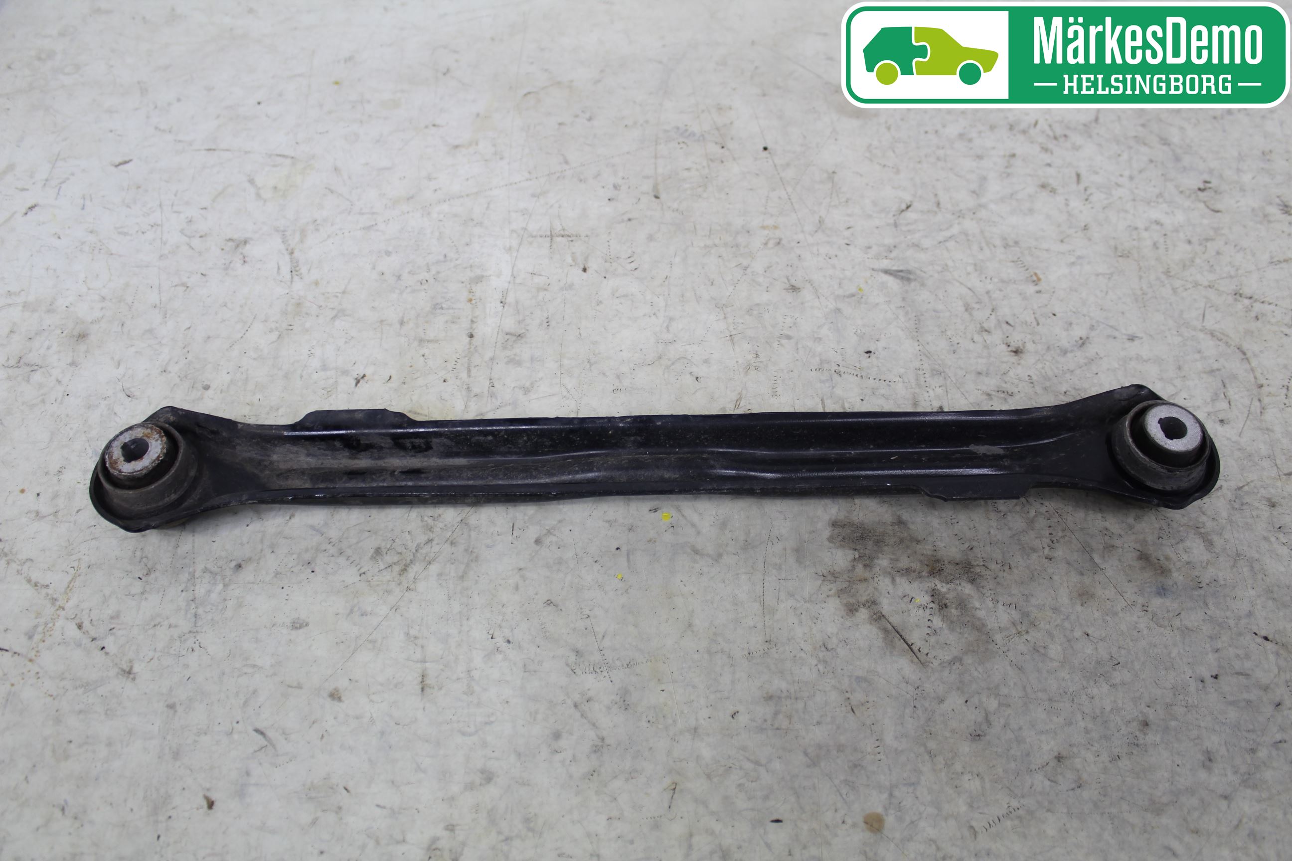 Fiat 500X 15- Bärarm Bak Höger