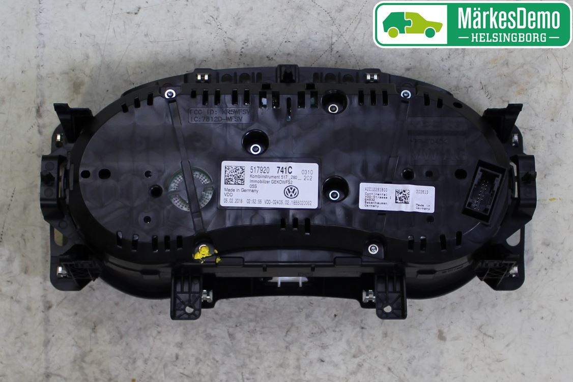 Volkswagen VW GOLF SPORTSVAN 15-20 Instrument Komb