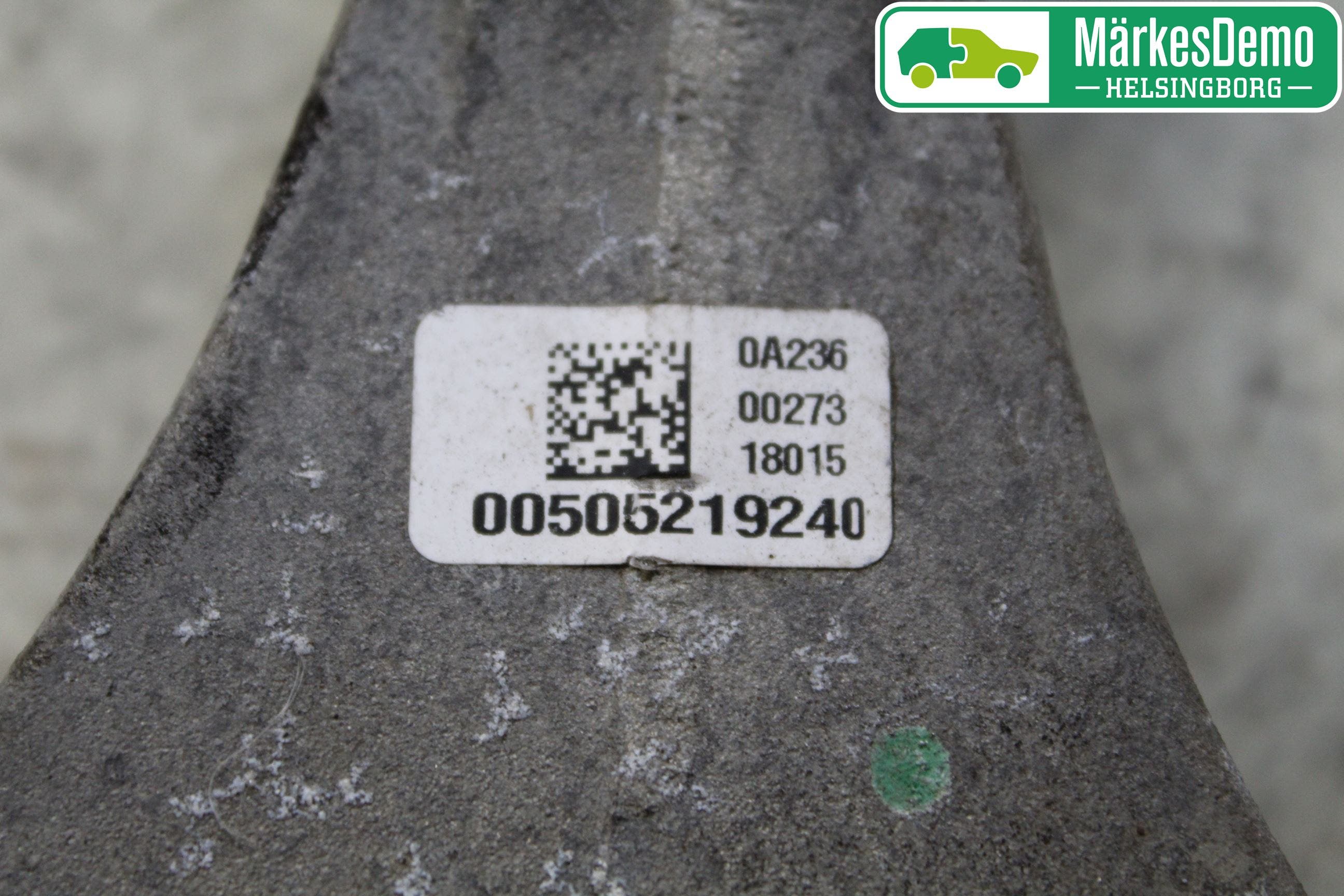 Alfa GIULIETTA Motorfäste