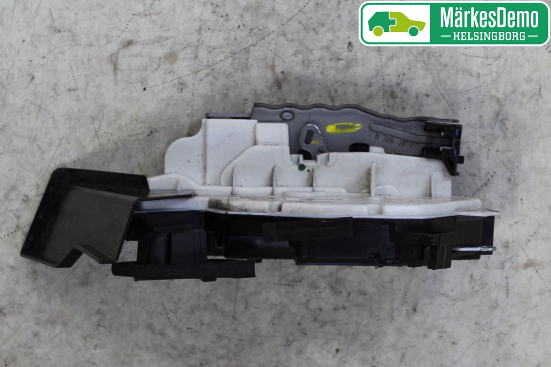 Skoda YETI Centrallåsmotor Vänster