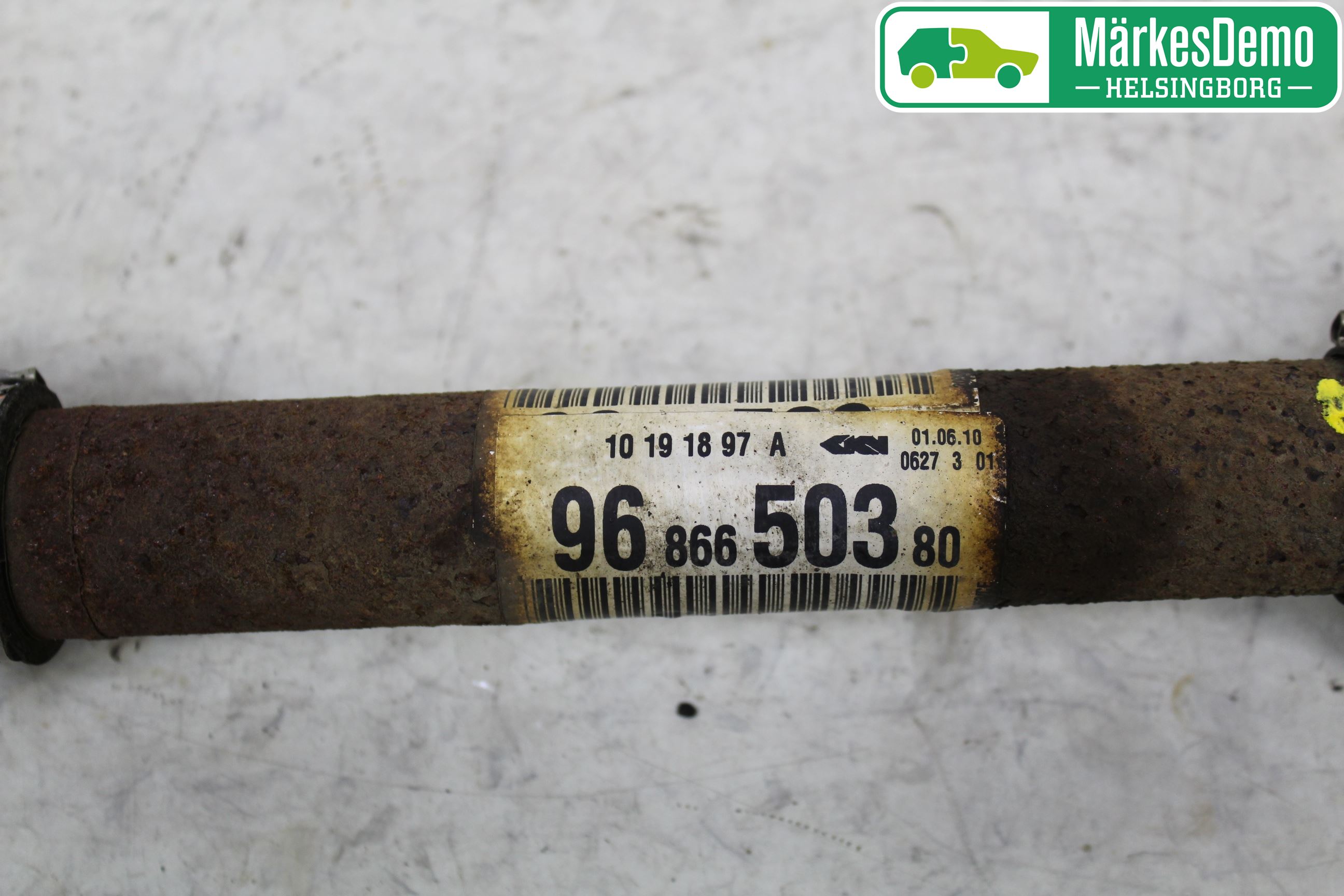 Citroen C3 PICASSO Drivaxel Fram Vänster