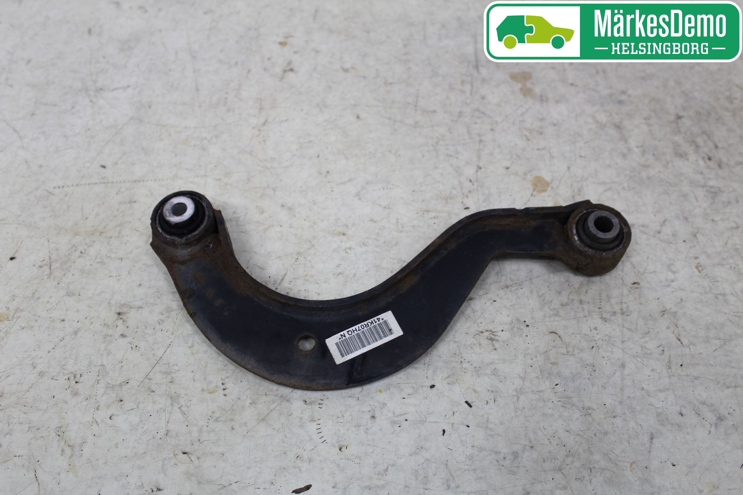 Volkswagen VW TIGUAN 07-16 Bärarm Bak Övre Höger