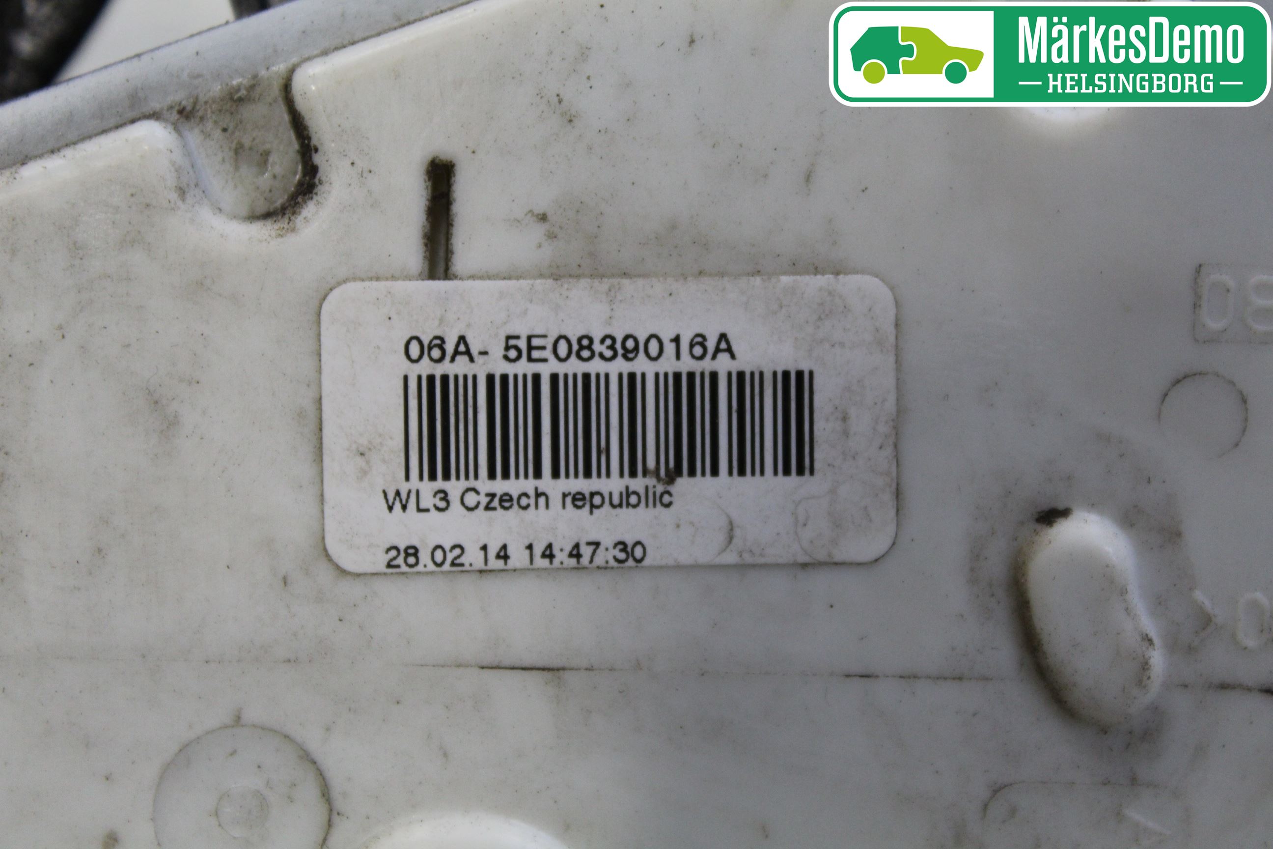 Skoda YETI Centrallåsmotor Höger