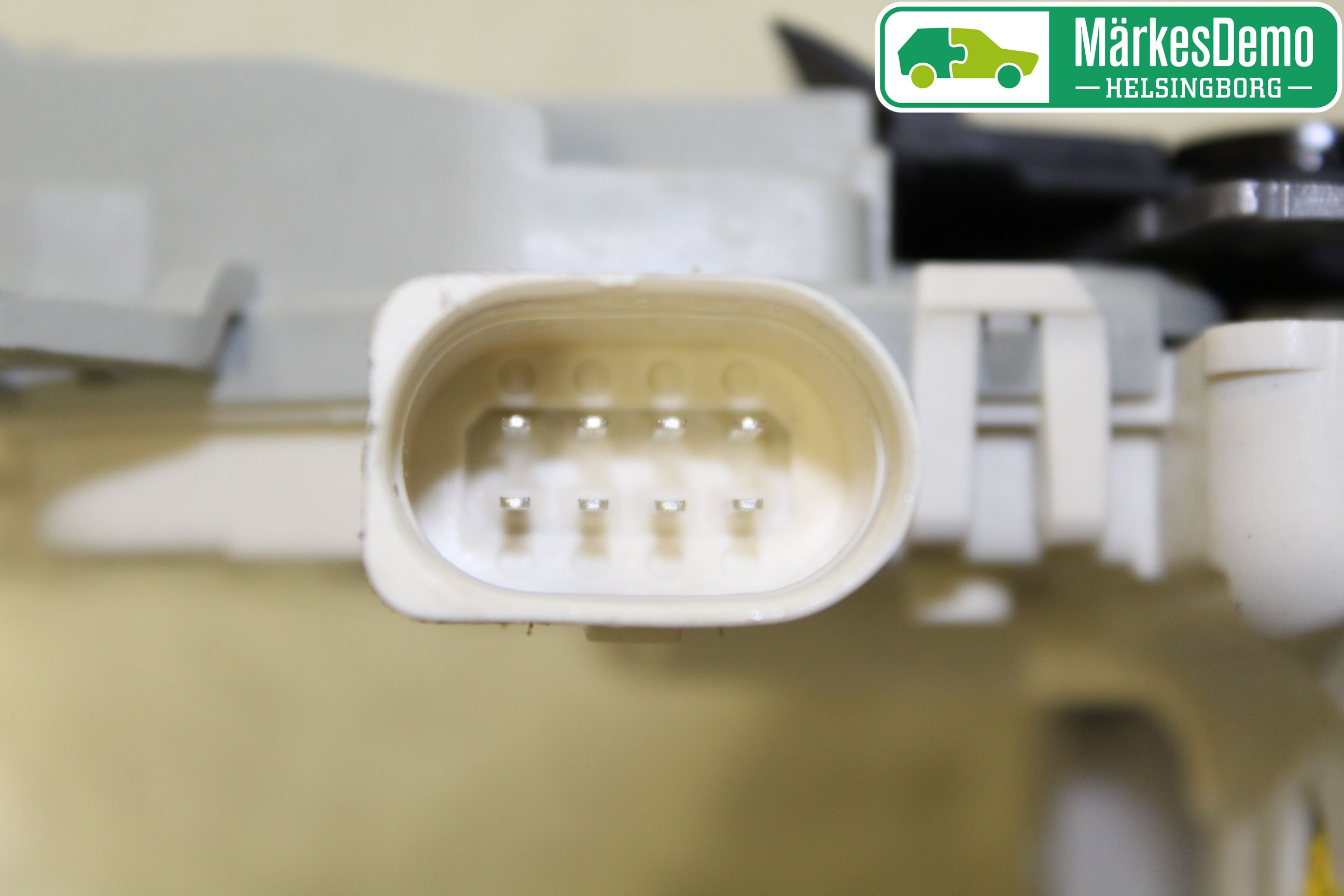 Audi Q3 8U 12-18 Centrallåsmotor Höger