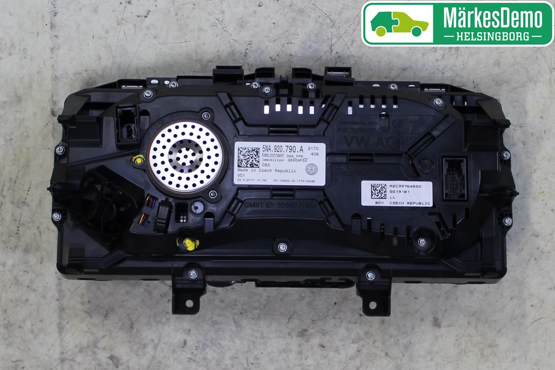 Volkswagen VW TIGUAN 16-24 Instrument Komb
