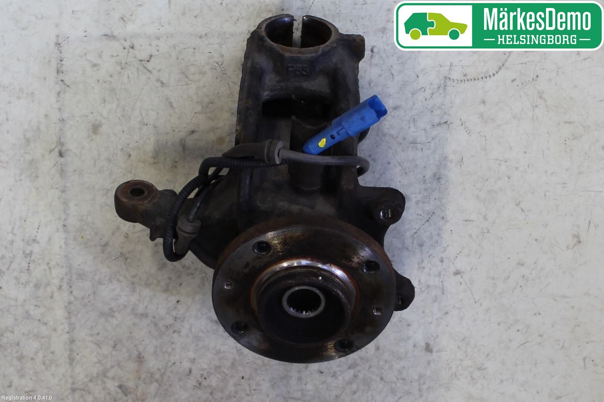 Peugeot 208 12-15 Styrspindel Lagerhus Hö