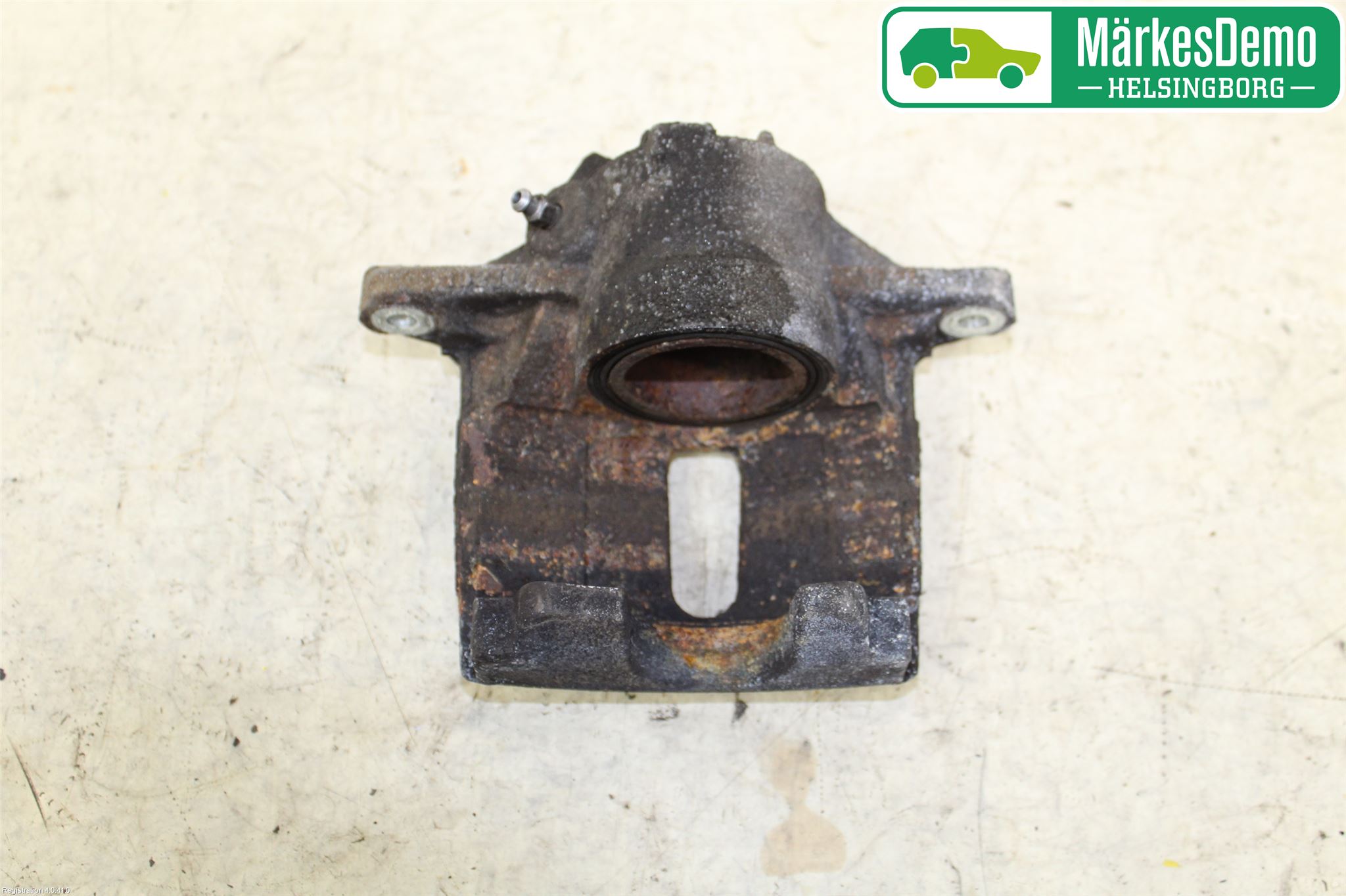 Peugeot 208 12-15 Bromsok Fram Vänster