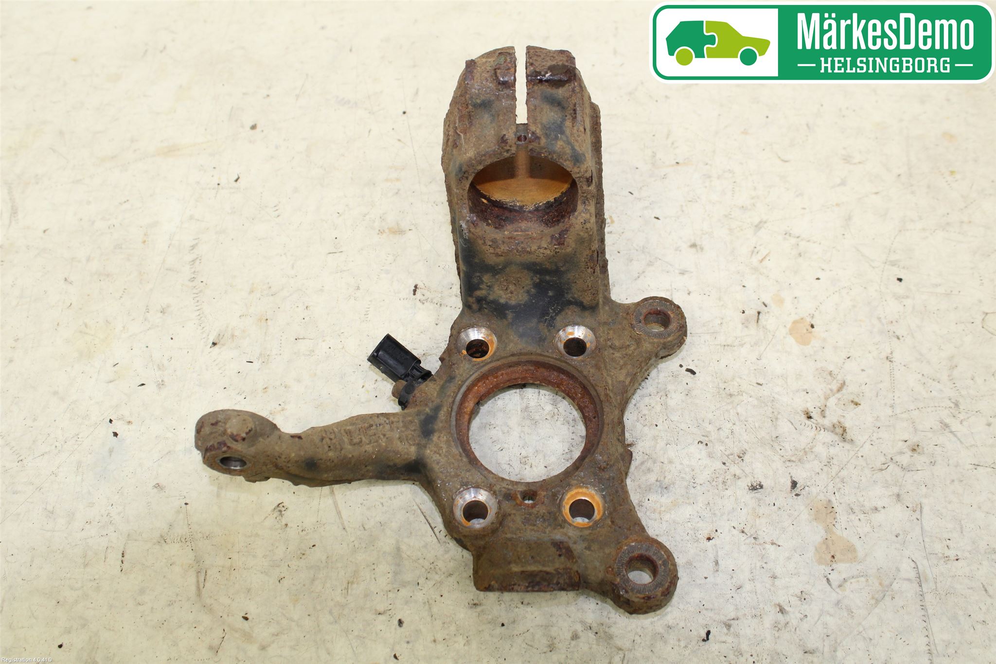 Audi A3/S3 05-13 Styrspindel Lagerhus Vä