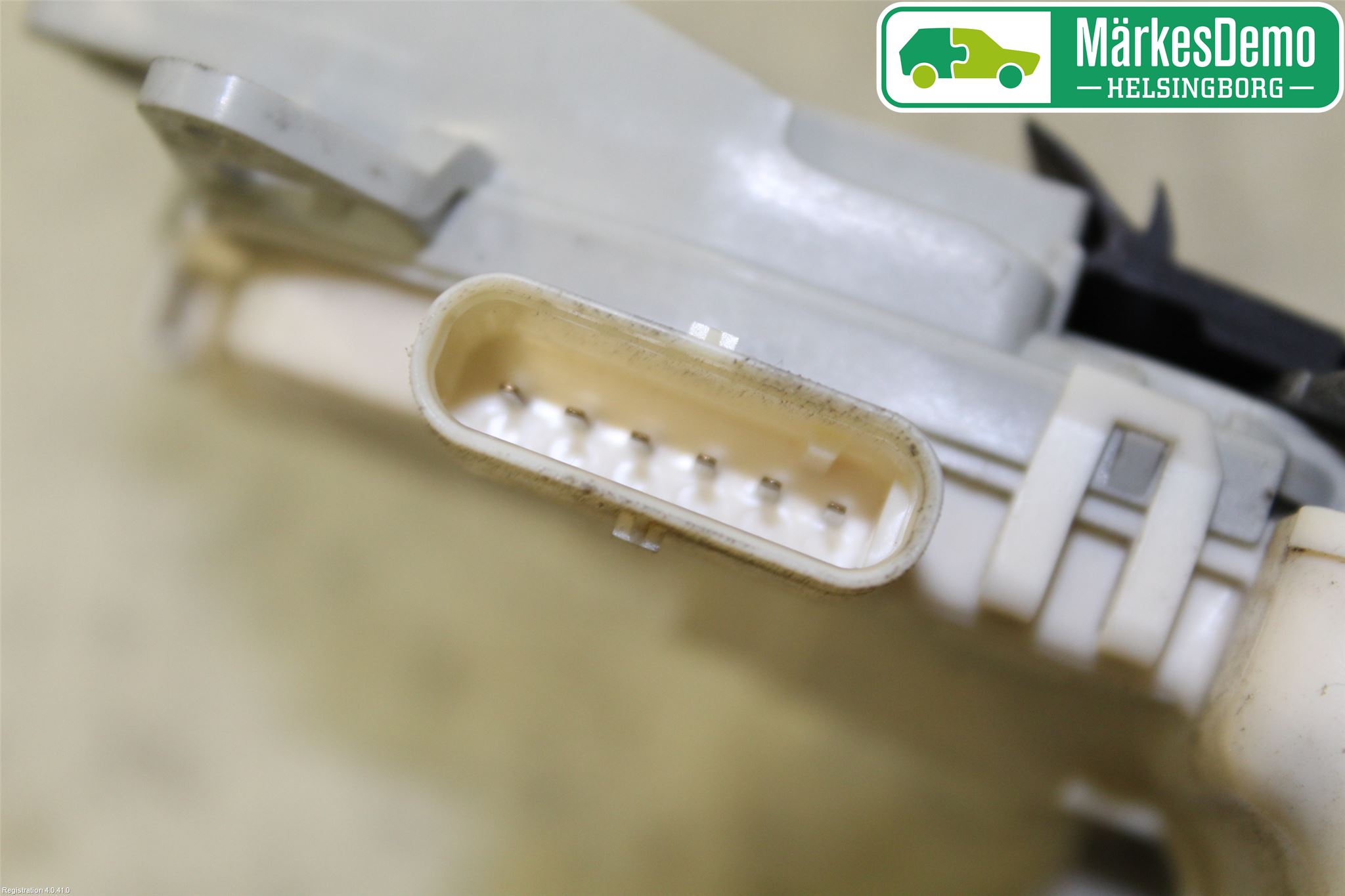 Audi Q5 09-16 Centrallåsmotor Höger