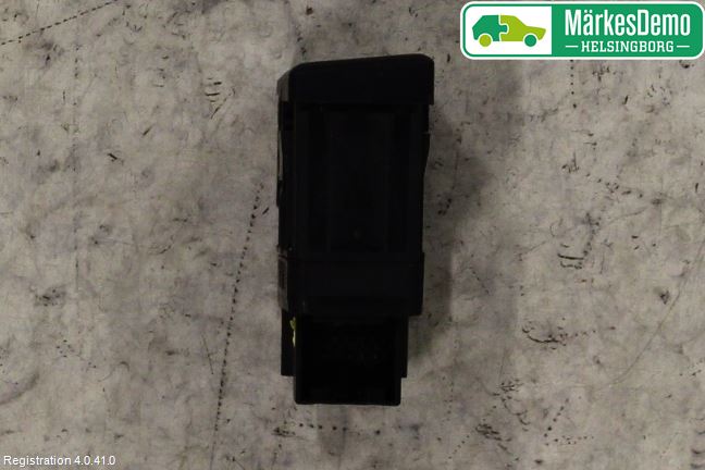 Audi Q5 09-16 Strömställare Parkeringsbroms