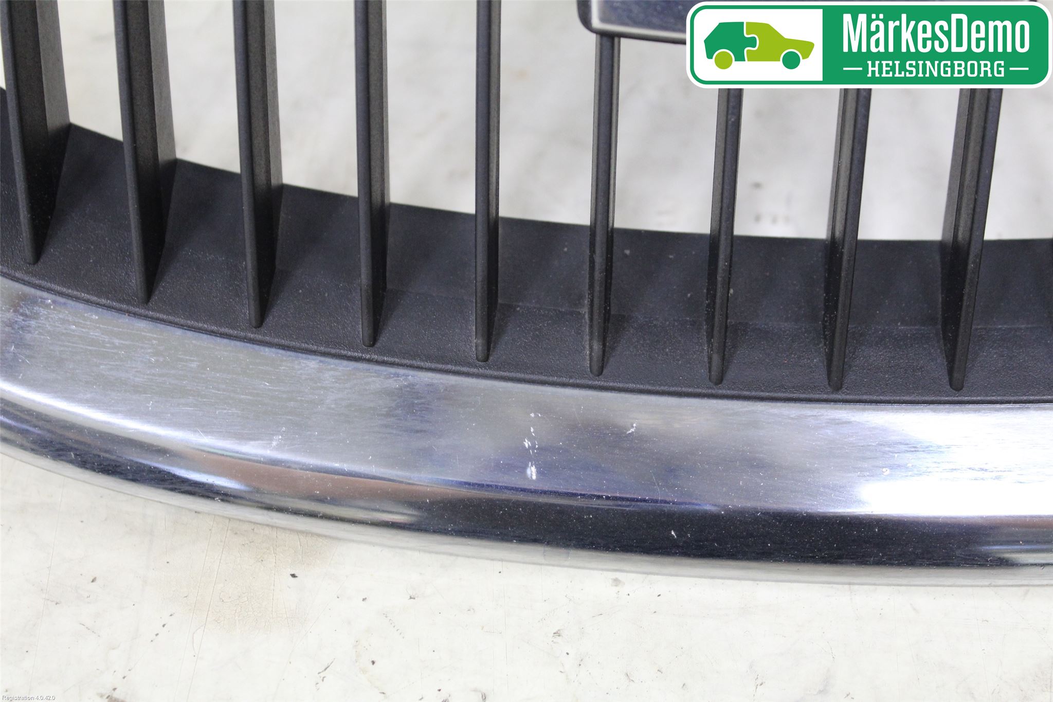 Seat LEON 06-12 Grill Komp
