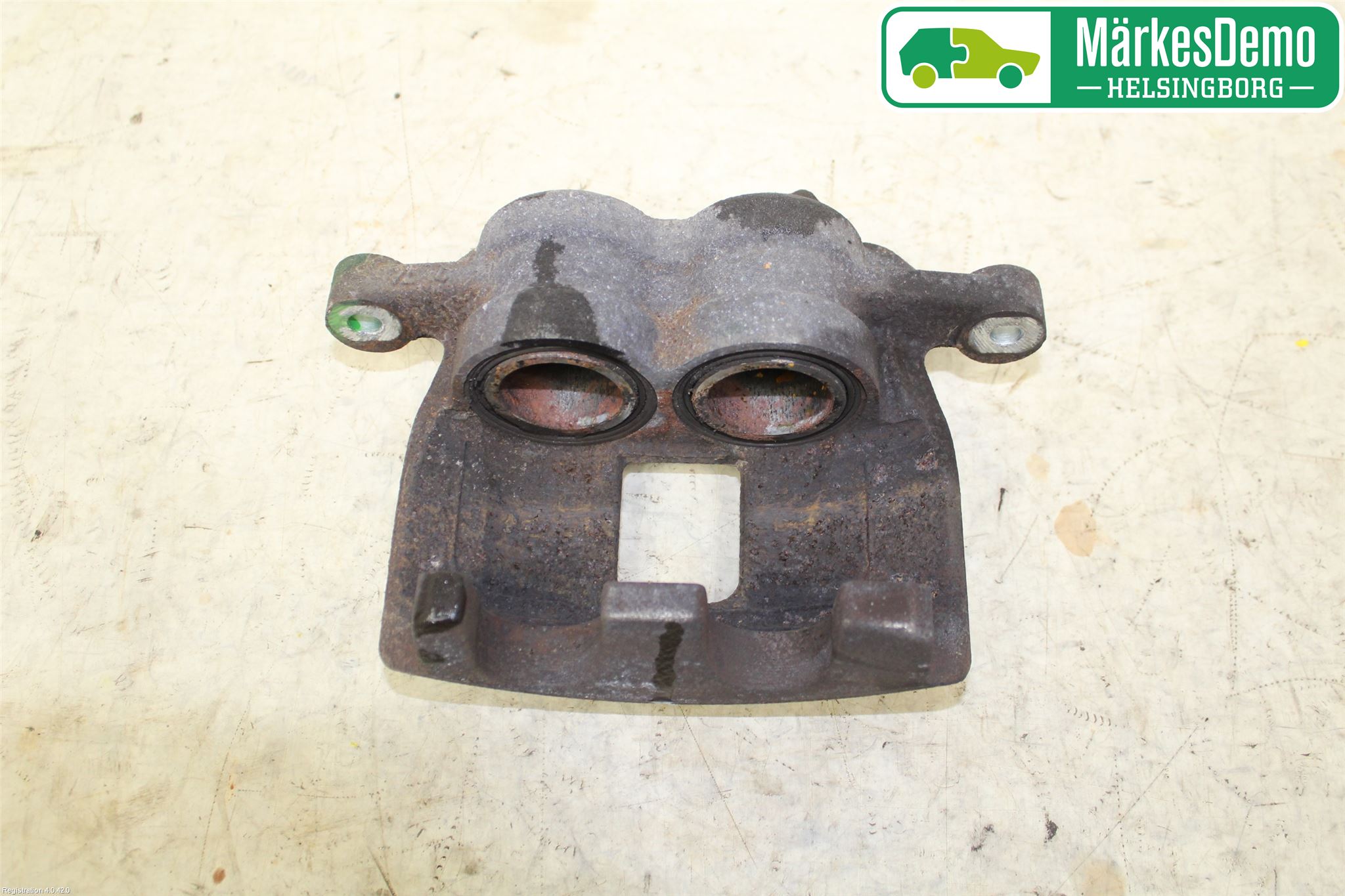 Ford TRANSIT    06-13 Bromsok Fram Höger