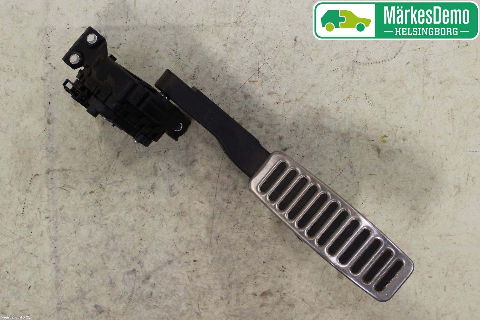 Volkswagen VW TOUAREG 7P 11-18 Gaspedal