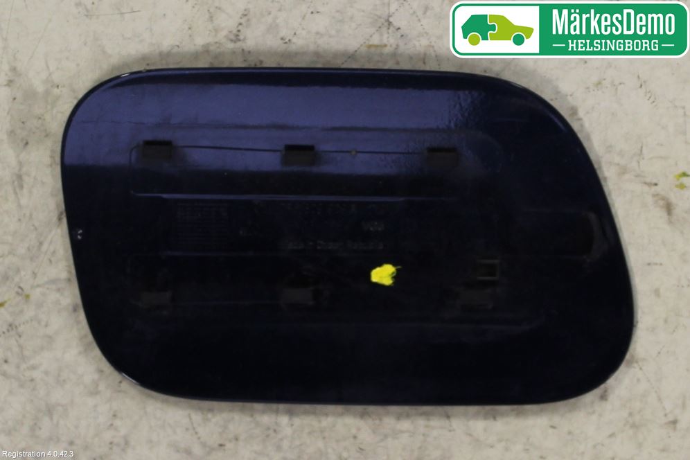 Volkswagen VW TOUAREG 7P 11-18 Tanklucka