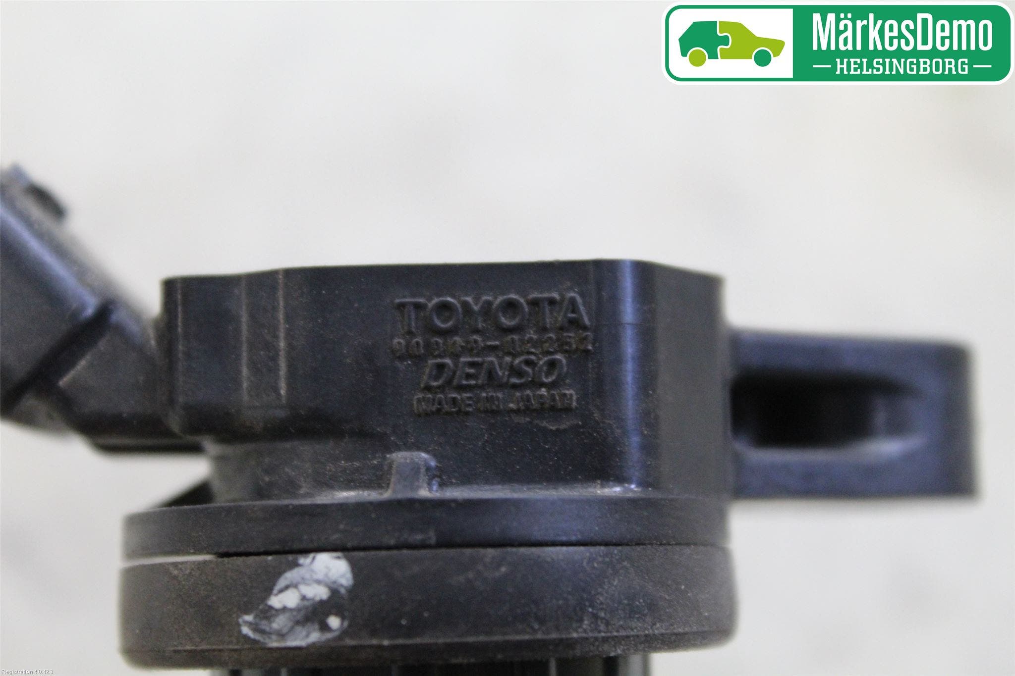 Toyota AVENSIS 09-15 Tändspole