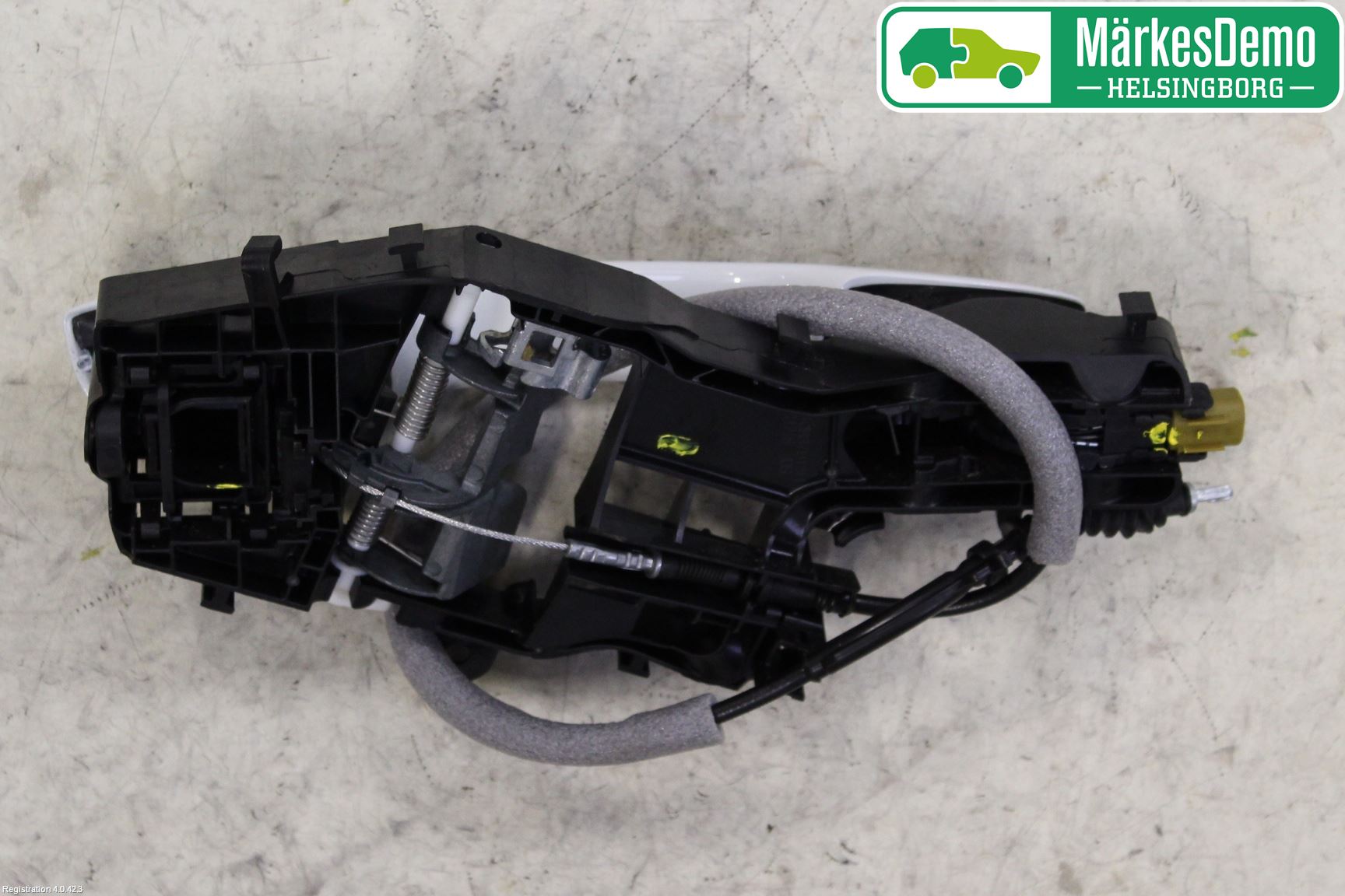 Volkswagen VW PASSAT 15-19 Dörrhandtag Yttre Vä