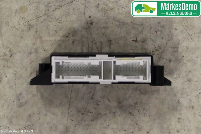 Volkswagen VW POLO 10-17 Styrenhet Parkeringshjälp