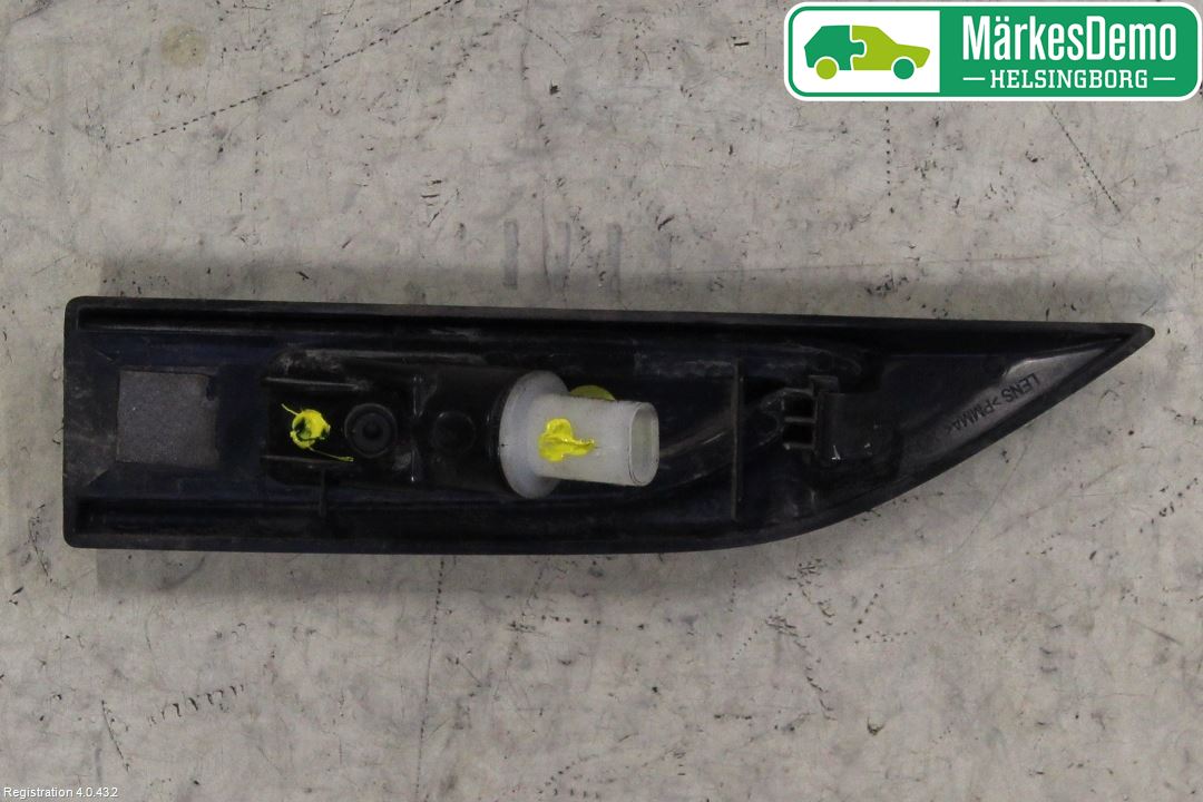 Volkswagen VW TRANSP/CARAVELLE (T6) 16-22 Blinkers Sidoblinkers Vä