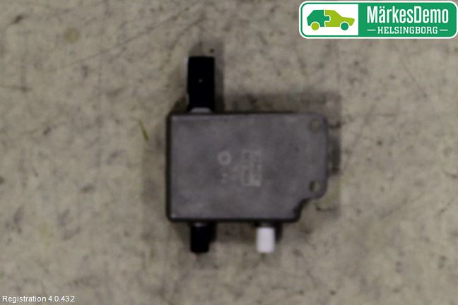 Mercedes-Benz MB VITO/V-KLASS (W640,W447,W448) 14- Antennförstärkare