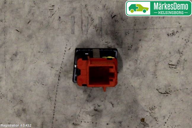 Volkswagen VW TRANSP/CARAVELLE (T6) 16-22 Strömställare Parkeringshjälp