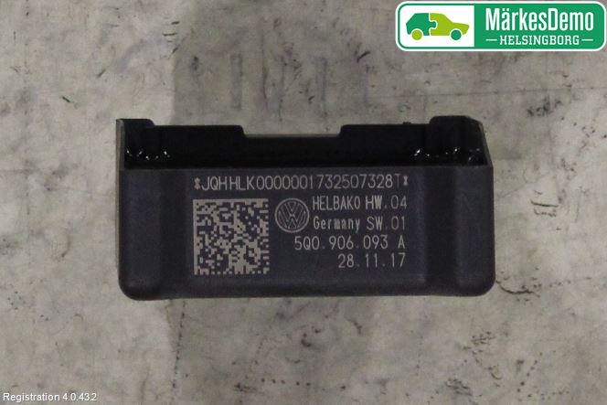 Volkswagen VW POLO VI 18->> Styrenhet Bränslepump