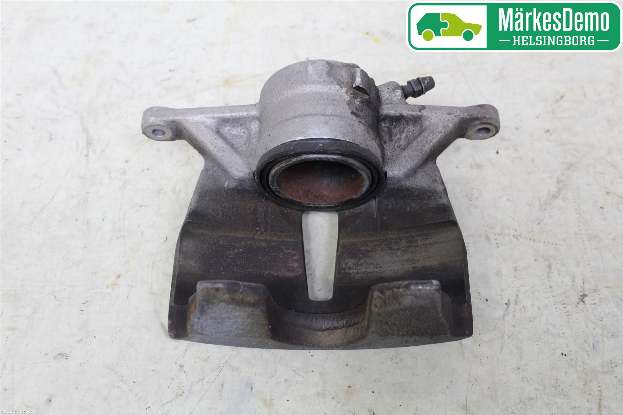 Skoda KODIAQ 17-24 Bromsok Fram Höger