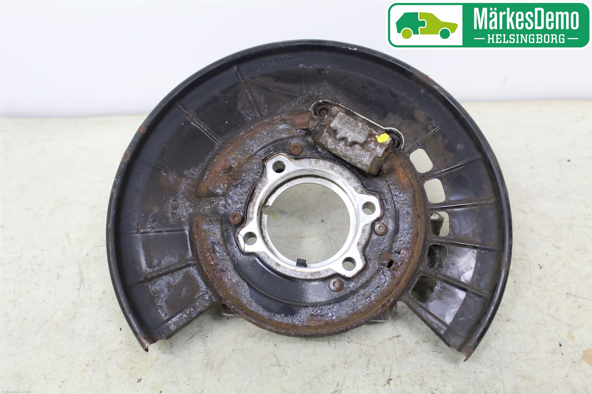 Volkswagen VW TOUAREG 7P 11-18 Hjullagerhus-Spindel Hö B