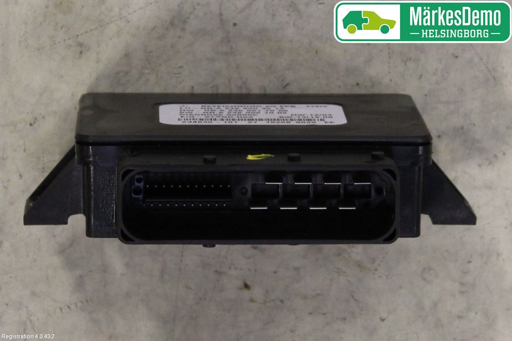 Mercedes-Benz MB CLA-KLASS (C117/X117) 13-19 Styrenhet Parkbroms Epb