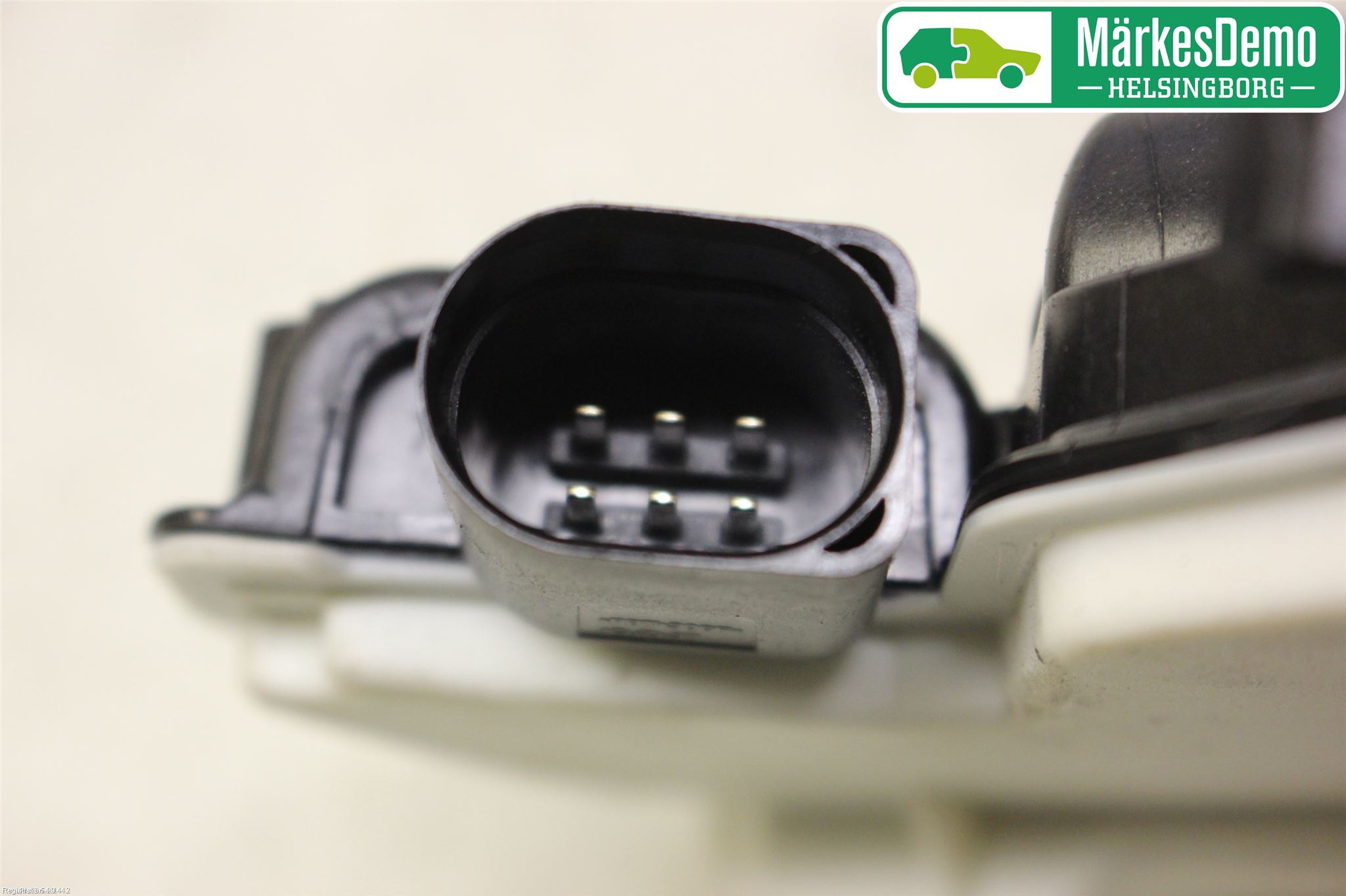 Volkswagen VW PASSAT CC 08-16 Centrallåsmotor Höger