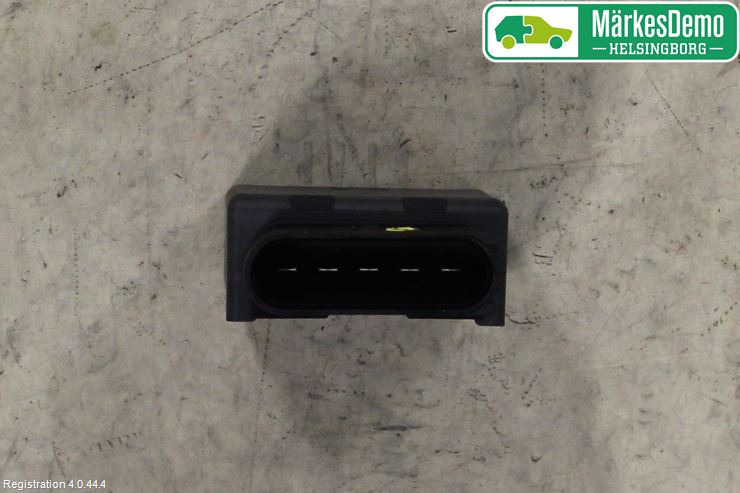 Volkswagen VW PASSAT 15-19 Styrenhet Bränslepump