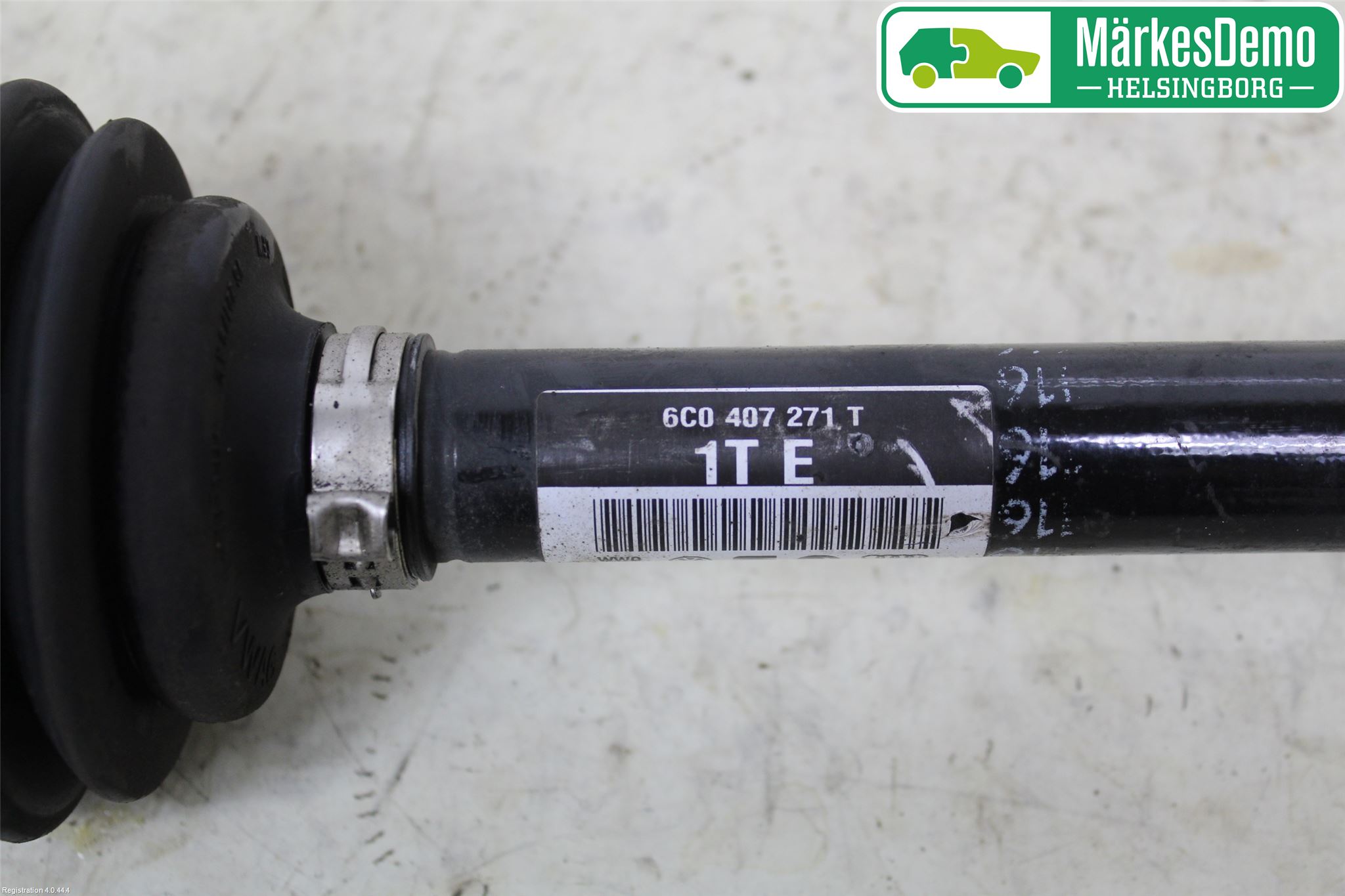 Skoda FABIA 15-21 Drivaxel Fram Vänster