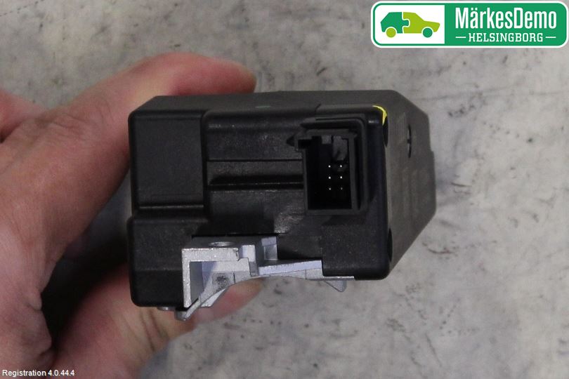 Audi A6/S6 4G 11-18 Rattlås-Tändlås Elektrisk