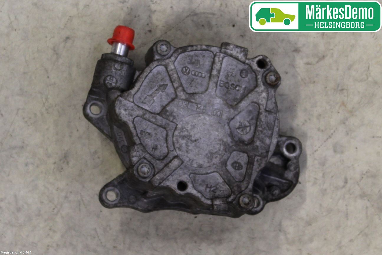 Volkswagen VW CADDY 11-15 Vakuumpump