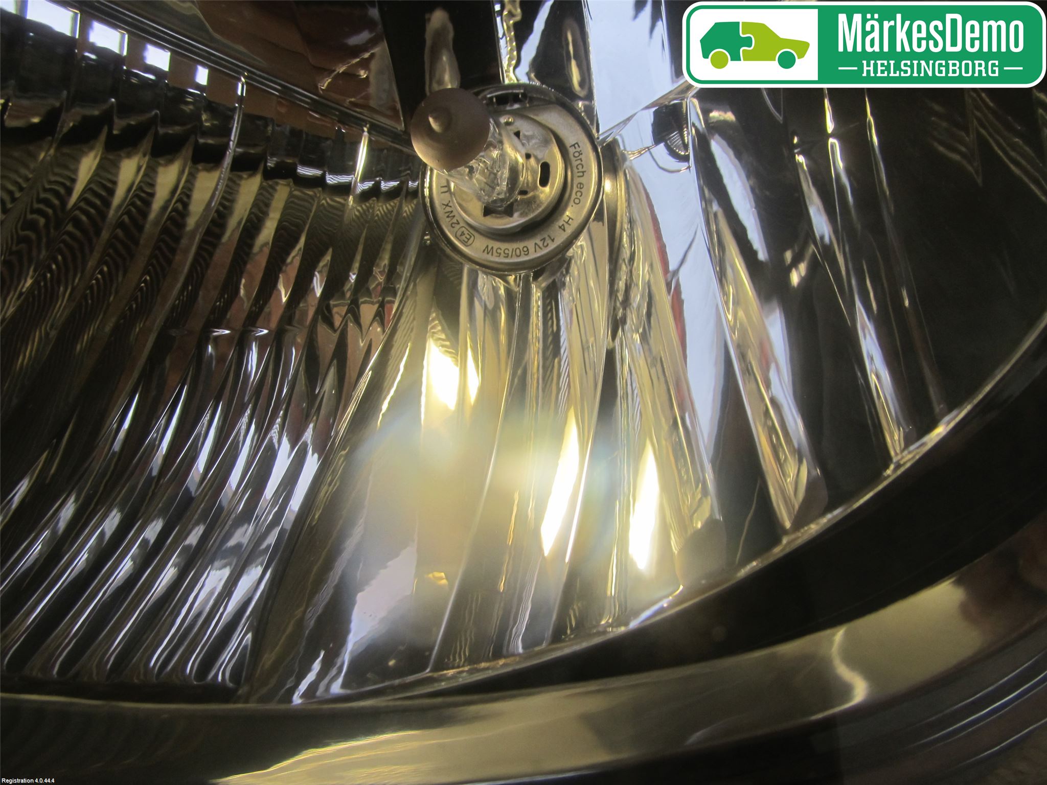 Renault TRAFIC   02-14 Strålkastare Höger