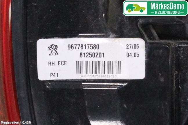 Peugeot 308 14-21 Bakljus Höger