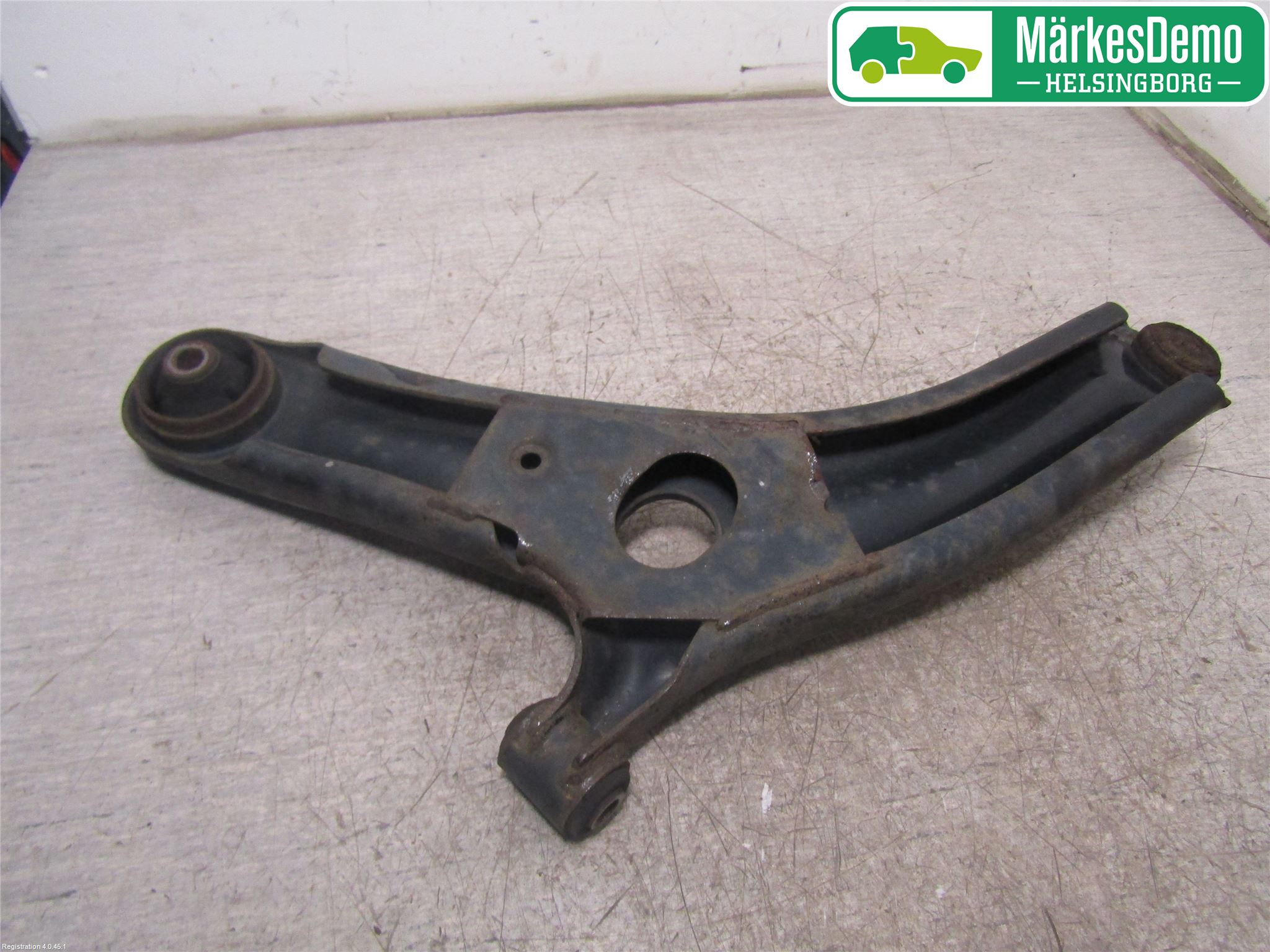 Hyundai ix20 Bärarm Fram Undre Hö