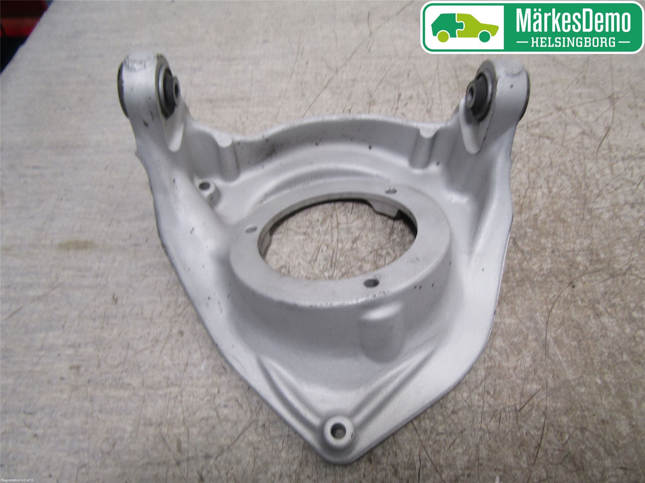 Citroen C5 08-17 Bärarm Fram Övre Hö