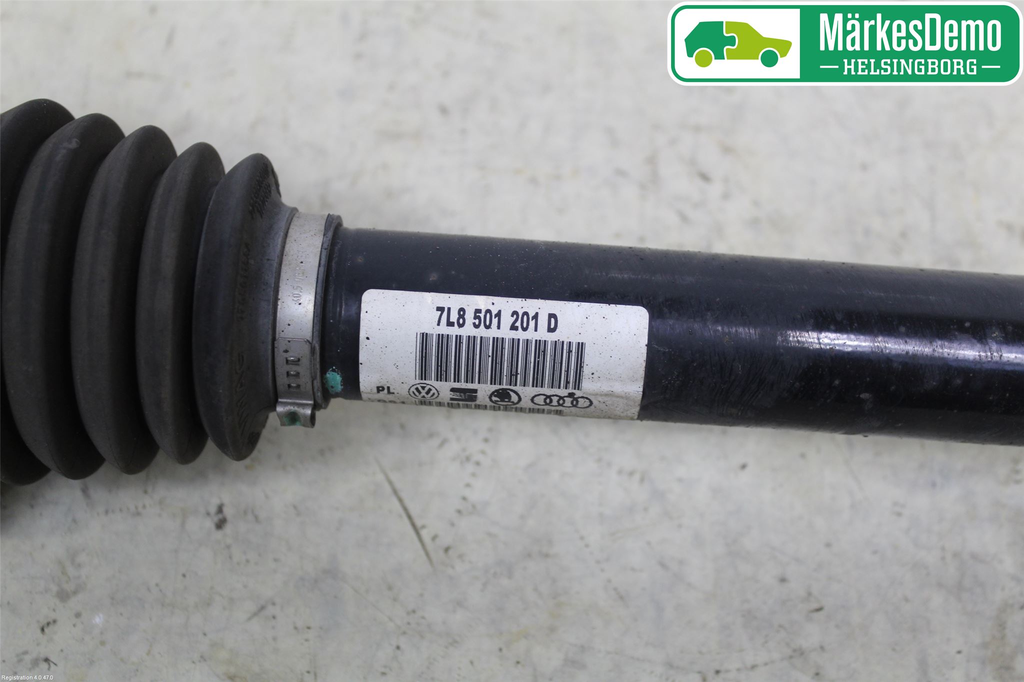 Audi Q7/SQ7 Drivaxel Bak Vänster