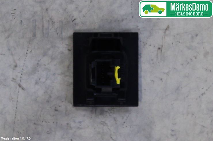 Volvo V70 08-13 Strömställare Varnings