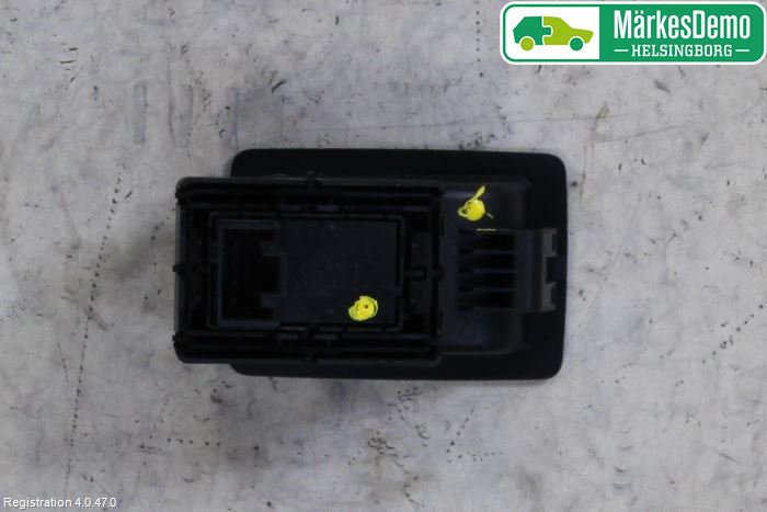 Skoda KODIAQ 17-24 Strömställare Dragkrok