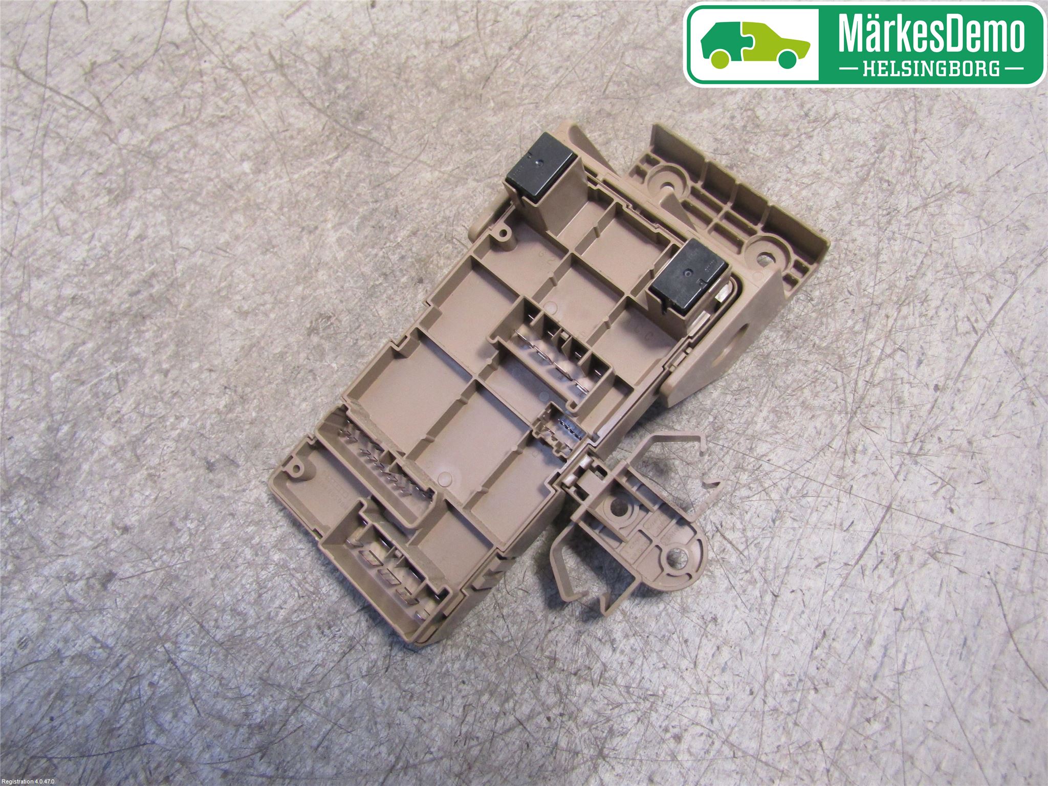 Subaru FORESTER SH  08-13 Säkringsdosa-Elcentral