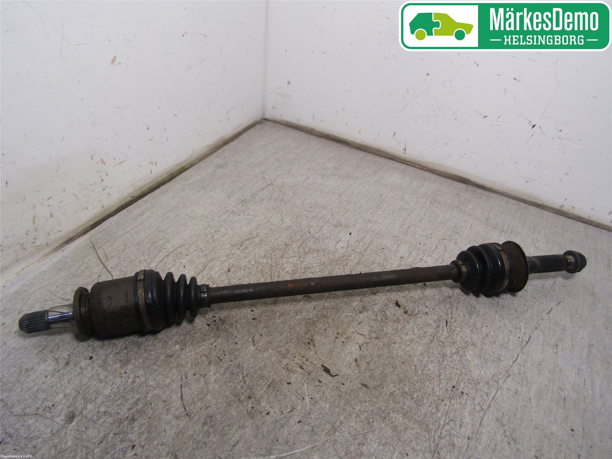 Subaru FORESTER SH  08-13 Drivaxel Bak Vänster