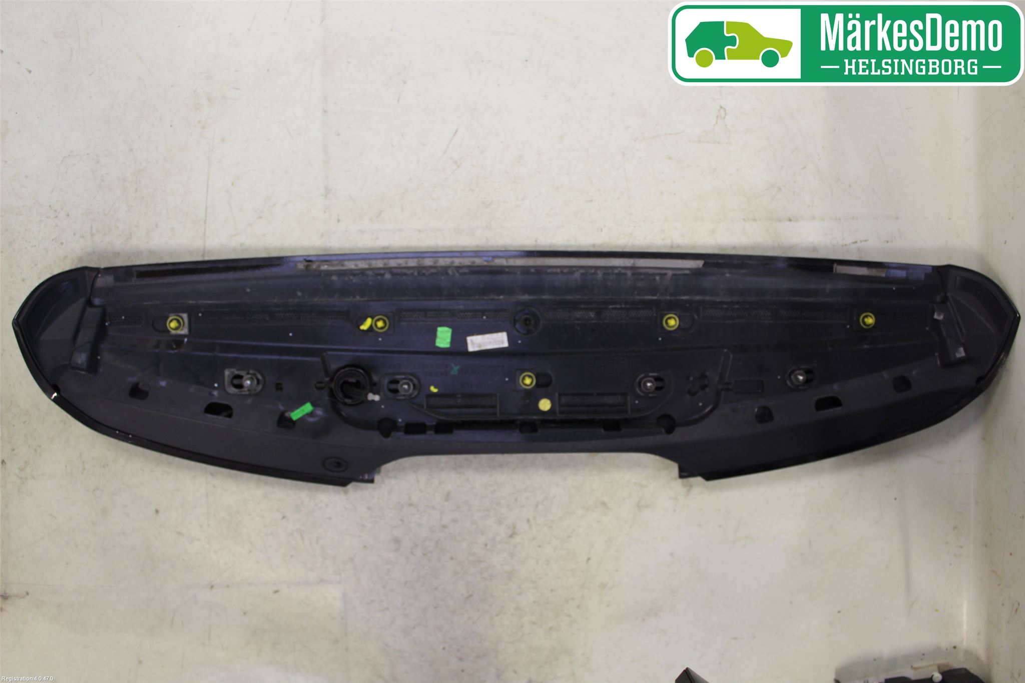 Volvo V60 11-13 Spoiler Baklucka