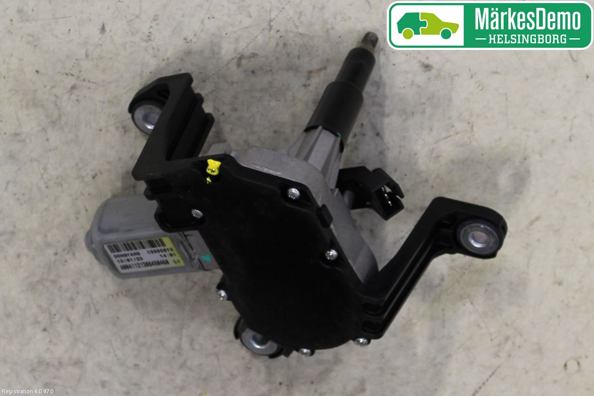 Opel ASTRA J 10-15 Torkarmotor Baklucka