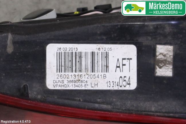 Opel ASTRA J 10-15 Bakljus Lucka Vä