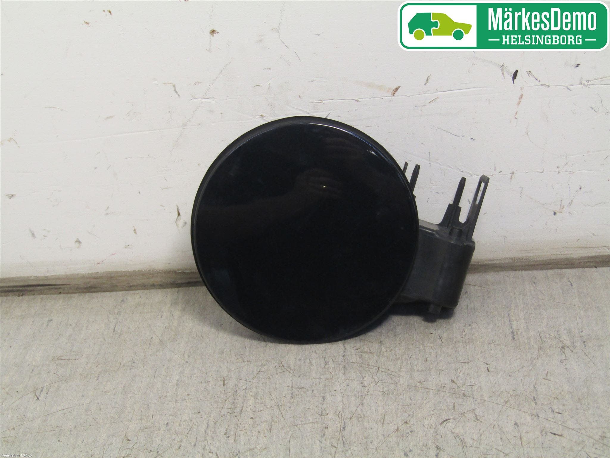 Opel INSIGNIA 09-16 Tanklucka