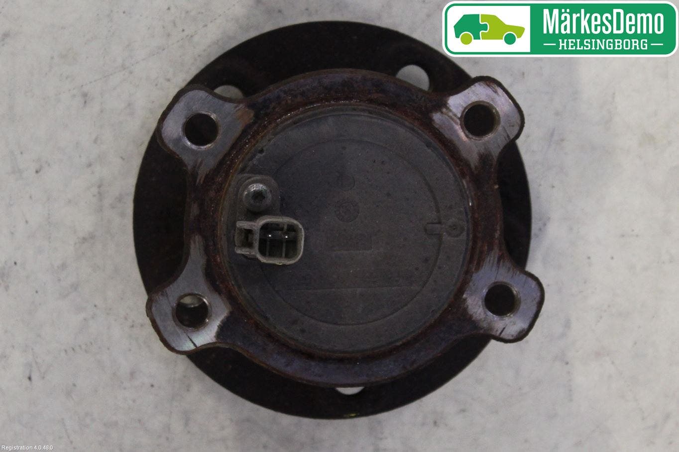 Volvo V60 CROSS COUNTRY 16-18 Nav Bak