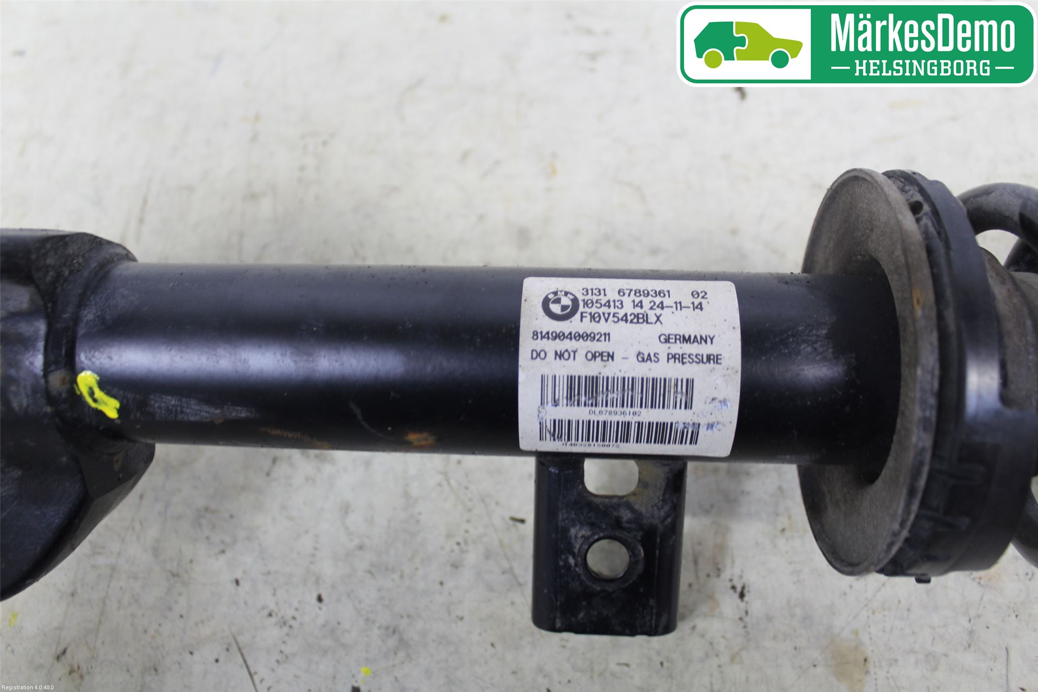 BMW 5 F10/F11/F18 09-17 Fjäderben Fram Vänster
