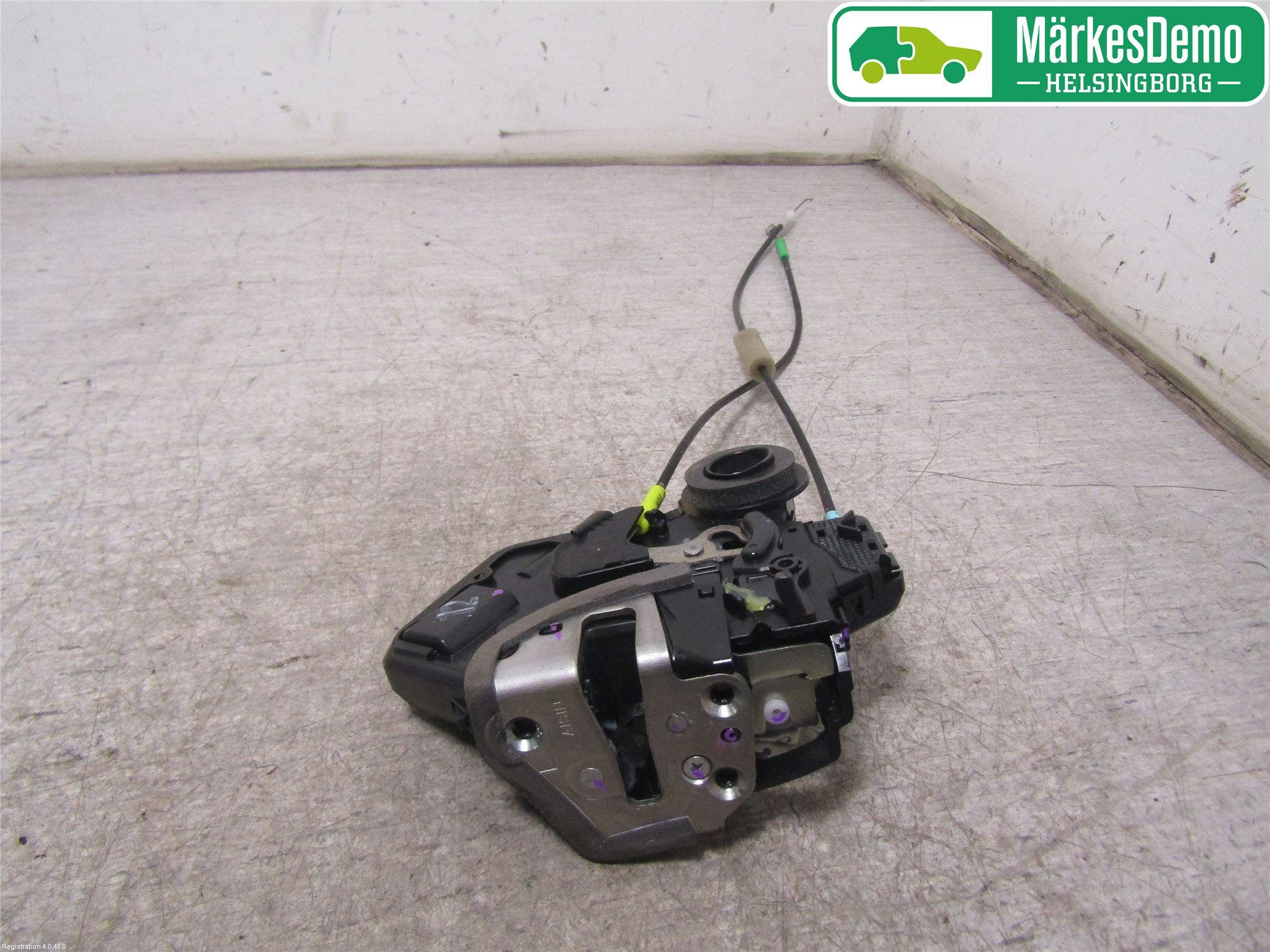 Toyota HILUX 05-16 Låskista-Dörrlås