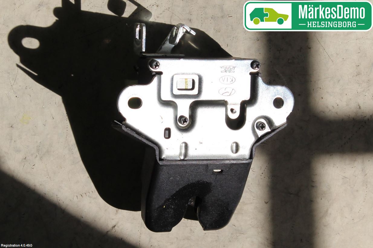 Kia OPTIMA 00-15 Låskista Baklucka